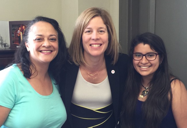 Kimberly Vargas (right), with Asheville Mayor, Esther Manheimer (center), and Dogwood Alliance Operation Coordinator, Sasha Mitchell (left).